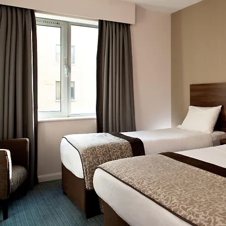 ホテル Leonardo Parnell Street ダブリン