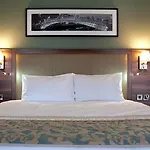 Leonardo Parnell Street 4* 더블린