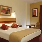 Hotel Leonardo Parnell Street