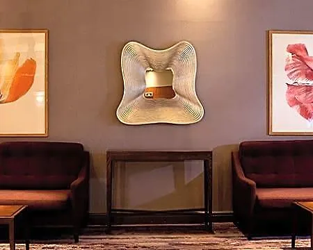 Leonardo Parnell Street Hotel