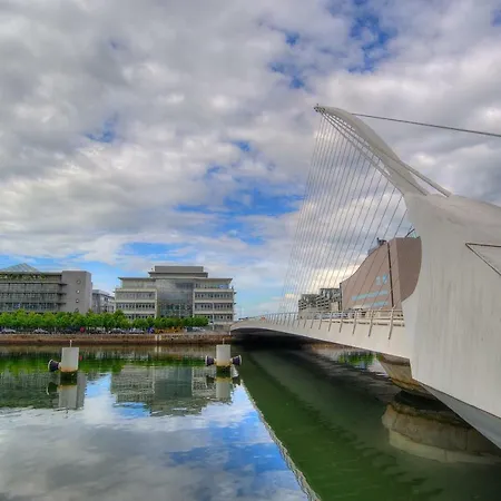 Leonardo Parnell Street Dublin