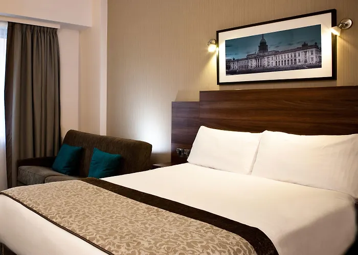 Leonardo Parnell Street Dublin