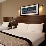 Hotel Leonardo Parnell Street