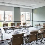 Leonardo Parnell Street Hotel 4*